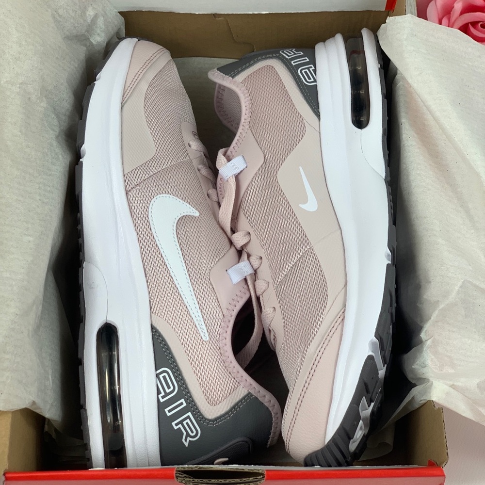 Nike Air Max LB (GS) - Picture 7 of 9